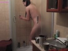 Sexy rock chick takes a sensual shower